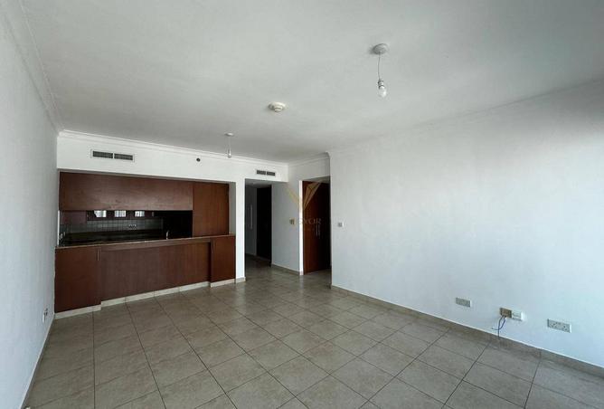 141928155 - Property Image 2