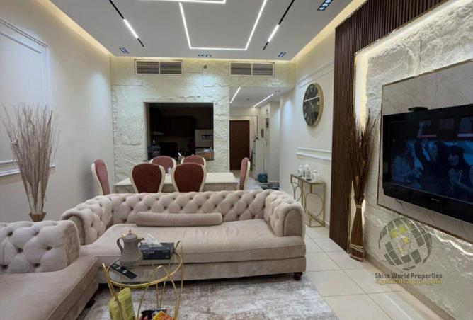 67070042 - Property Image 2