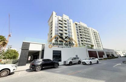 Shop - Studio - 1 Bathroom for rent in Azizi Riviera 48 - Azizi Riviera - Meydan One - Meydan - Dubai