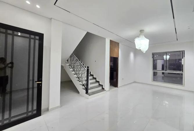 132513247 - Property Image 2