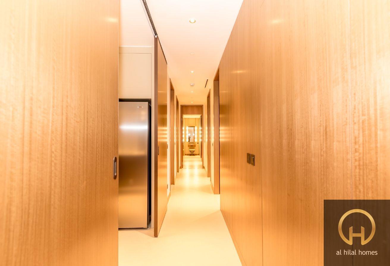 Luxurious 3BR Apartment in Address Opera photo 9