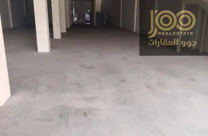 مستودع - استوديو - 2 حمامات للايجار في أم الثعوب - أم القيوين