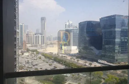 شقة - غرفة نوم - 2 حمامات للايجار في J برج - الأبراج الإدارية - الخليج التجاري - دبي