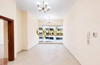 Apartment - 1 Bedroom - 2 Bathrooms for rent in MBK Tower - Business Bay - Dubai