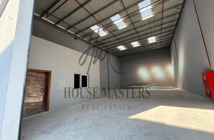 مستودع - استوديو - 1 حمام للايجار في الصجعة الصناعية - الصجعة - الشارقة