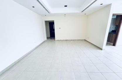 Apartment - 2 Bedrooms - 4 Bathrooms for rent in Al Mamzar Tower - Al Mamzar - Sharjah - Sharjah Apartment - 2 Bedrooms - 4 Bathrooms for rent in Al Mamzar Tower - Al Mamzar - Sharjah - Sharjah