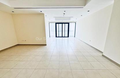 Apartment - 2 Bedrooms - 4 Bathrooms for rent in Al Mamzar Tower - Al Mamzar - Sharjah - Sharjah
