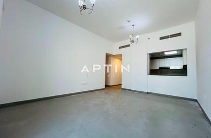 Apartment - 2 Bedrooms - 3 Bathrooms for rent in Constance - International City Phase 2 - Al Warsan 4 - Al Warsan - Dubai Apartment - 2 Bedrooms - 3 Bathrooms for rent in Constance - International City Phase 2 - Al Warsan 4 - Al Warsan - Dubai