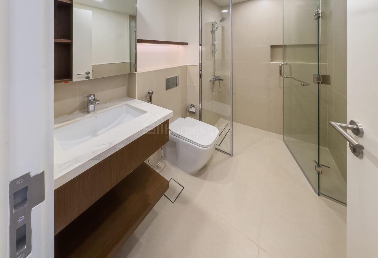 High Floor | Boulevard View | Fully Fitted Kitchen photo 8