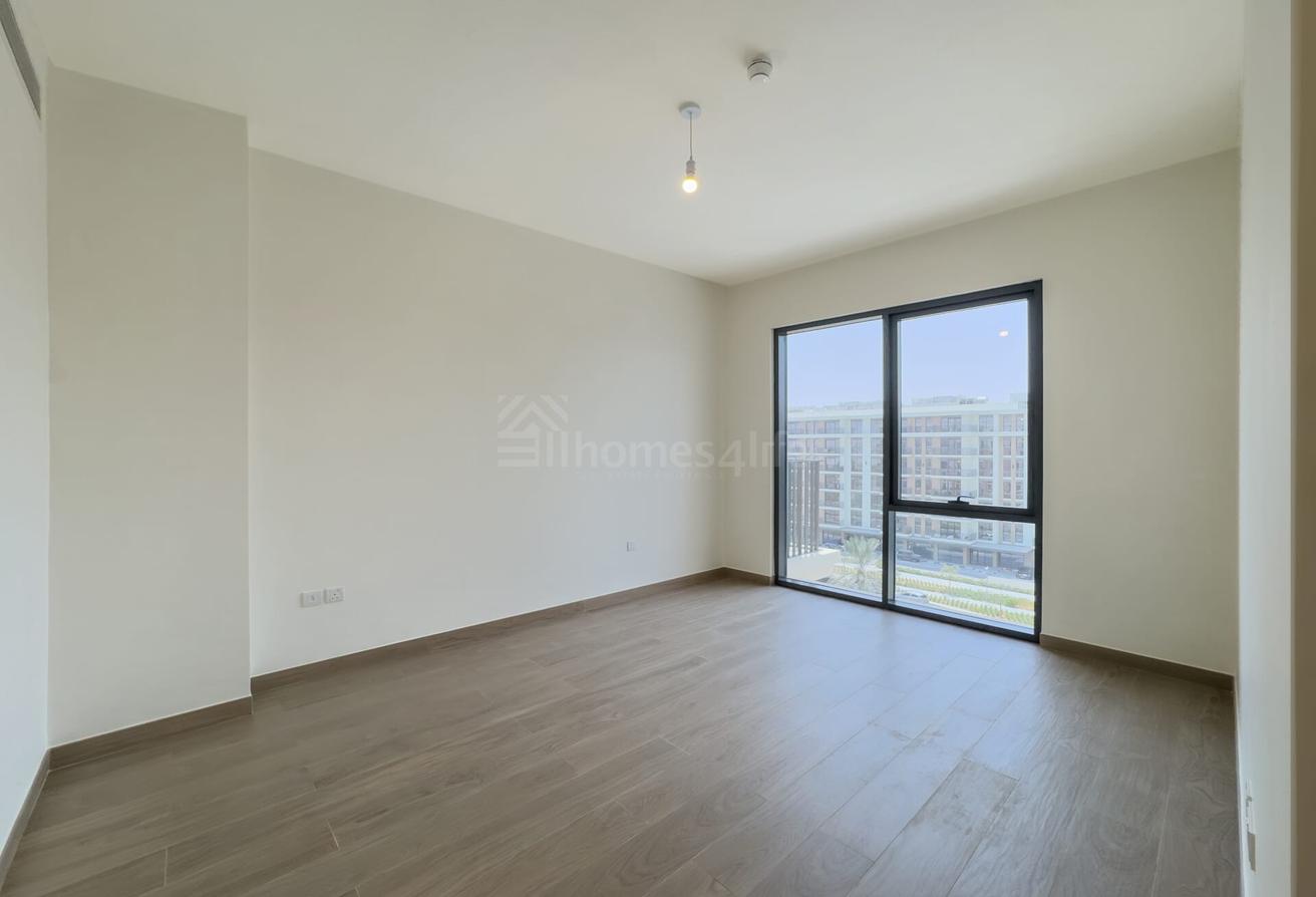High Floor | Boulevard View | Fully Fitted Kitchen photo 10