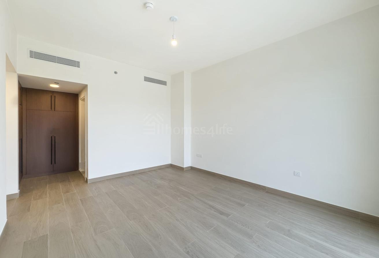 High Floor | Boulevard View | Fully Fitted Kitchen photo 9