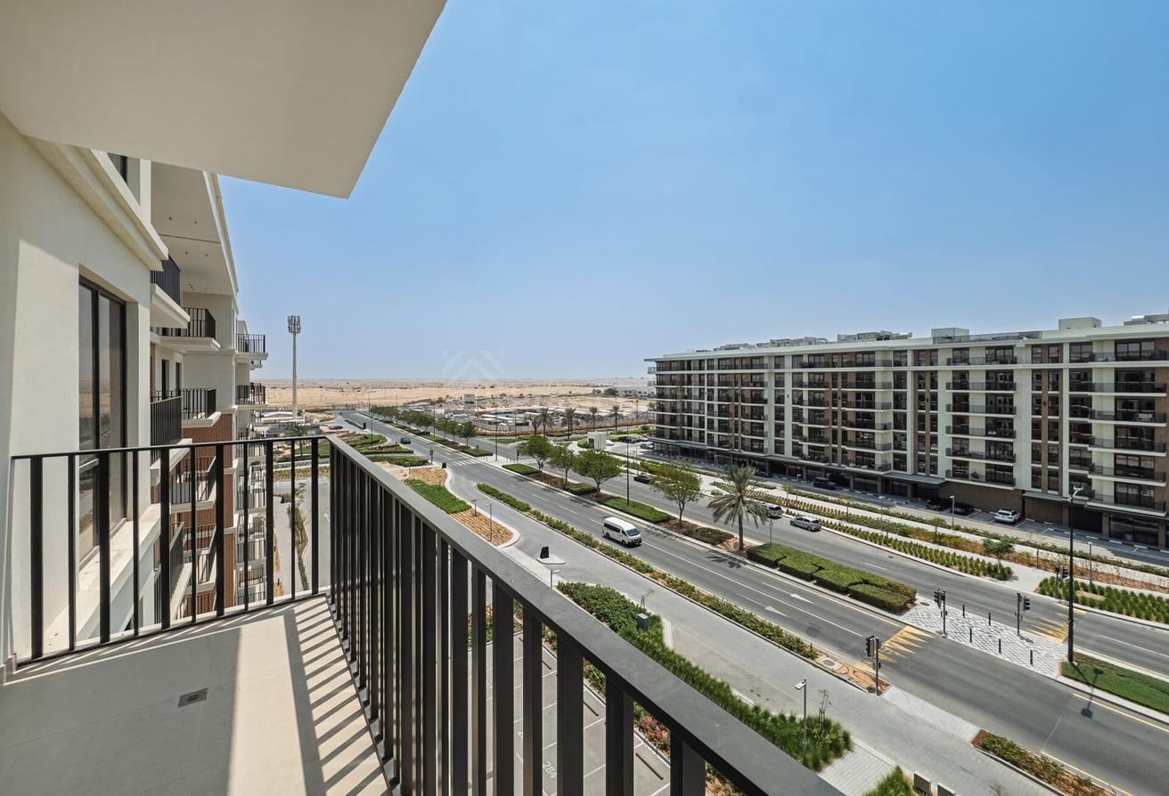 High Floor | Boulevard View | Fully Fitted Kitchen photo 13
