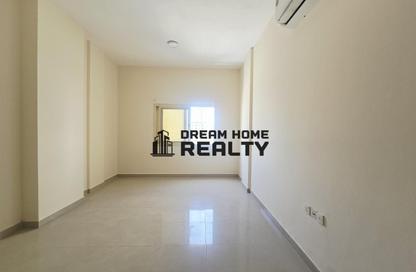 Apartment - Studio - 1 for rent in Muwaileh Commercial - Sharjah