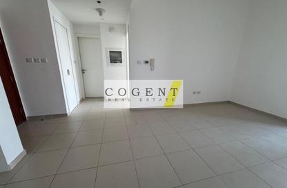 Apartment - 1 - 1 for sale in Zahra Apartments 1A - Zahra Apartments 1 - Zahra Apartments - Town Square - Dubai