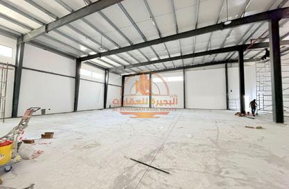 Factory - Studio - 3 Bathrooms for rent in Ali Mousa Building - Al Sajaa Industrial - Al Sajaa - Sharjah
