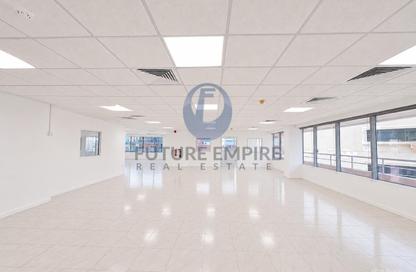 Office Space - Studio - 1 Bathroom for rent in Dune Building - Al Diyafah - Al Satwa - Dubai