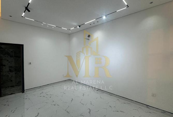 74649342 - صورة العقار 3