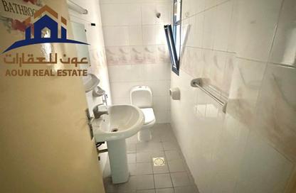 Apartment - 2 Bedrooms - 2 Bathrooms for rent in Safia Tower - Al Majaz 3 - Al Majaz - Sharjah Apartment - 2 Bedrooms - 2 Bathrooms for rent in Safia Tower - Al Majaz 3 - Al Majaz - Sharjah