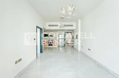 شقة - غرفة نوم - 1 حمام للايجار في سكايز من دانوب - ارجان - دبي