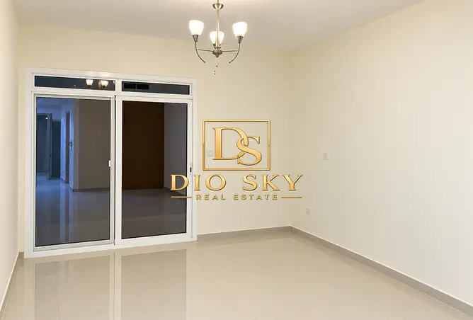 141932005 - Property Image 2