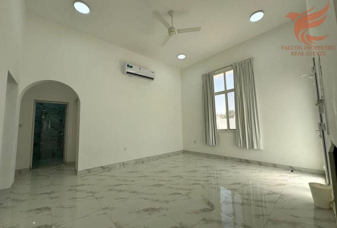 76172576 - Property Image 2