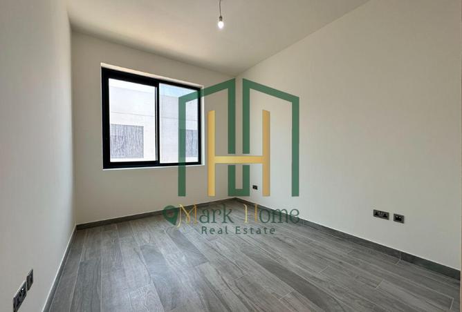 54388940 - Property Image 3