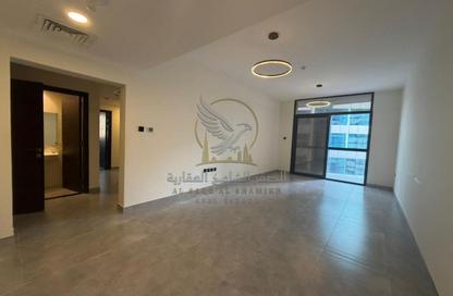 Apartment - 2 Bedrooms - 3 Bathrooms for rent in Al Khan Corniche - Al Khan - Sharjah