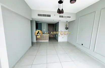 شقة - 2 غرف نوم - 3 حمامات للايجار في مونت روز ريزيدنس B - مونت روز - حديقة دبي العلميه - دبي