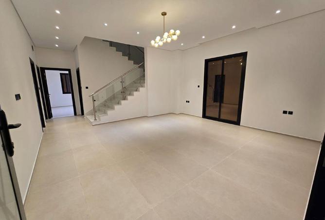 81924117 - Property Image 3