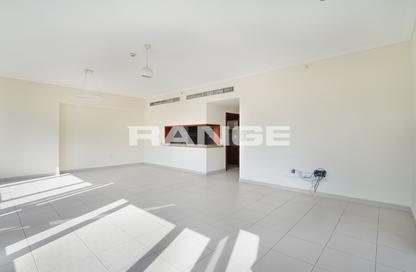 Apartment - 2 - 2 for rent in South Ridge 1 - South Ridge - Downtown Dubai - Dubai
