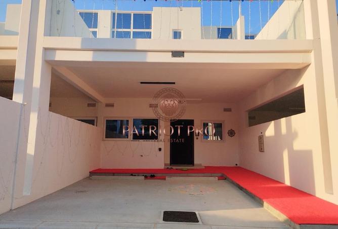 2P5xNw2Hu2C - الصورة الرئيسية للعقار