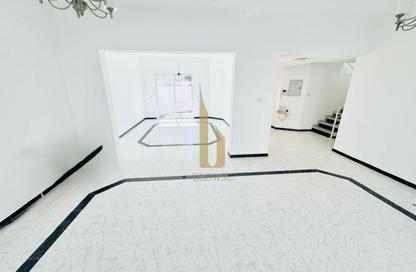 Villa - 3 Bedrooms - 3 Bathrooms for rent in Jumeirah 3 Villas - Jumeirah 3 - Jumeirah - Dubai