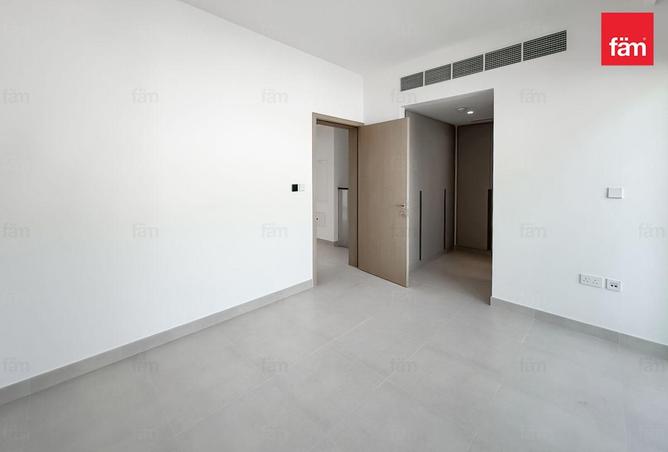104121411 - Property Image 3