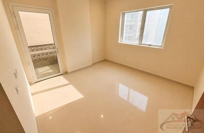 Apartment - 2 - 3 for rent in Muwaileh 29 Building - Muwaileh - Sharjah