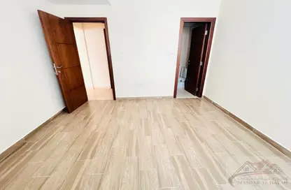 شقة - غرفة نوم - 2 حمامات للايجار في بناية مويليح 29 - مويلح - الشارقة