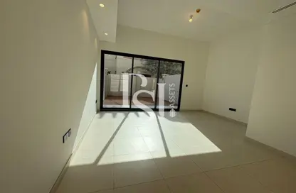 تاون هاوس - 3 غرف نوم - 5 حمامات للايجار في بلوم جاردنز - شارع السلام - أبوظبي تاون هاوس - 3 غرف نوم - 5 حمامات للايجار في بلوم جاردنز - شارع السلام - أبوظبي