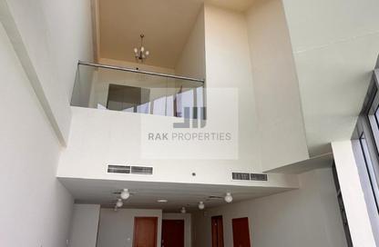Apartment - 4 Bedrooms - 5 Bathrooms for rent in Julphar Residential Tower - Julphar Towers - Al Nakheel - Ras Al Khaimah