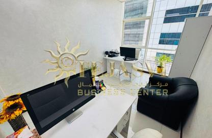 Office Space - Studio - 1 Bathroom for rent in Al Fajer Complex - Oud Metha - Bur Dubai - Dubai
