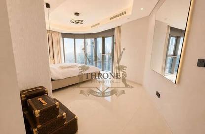 Apartment - 3 Bedrooms - 3 Bathrooms for sale in Paramount Tower Hotel  and  Residences - Business Bay - Dubai
