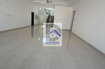 Villa - 4 - 5 for rent in Nad Al Sheba 4 - Nad Al Sheba - Dubai