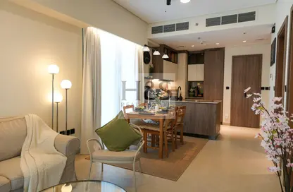 شقة - غرفة نوم - 2 حمامات للبيع في ويست فايف بيزنس باي ريزيدينس - الخليج التجاري - دبي