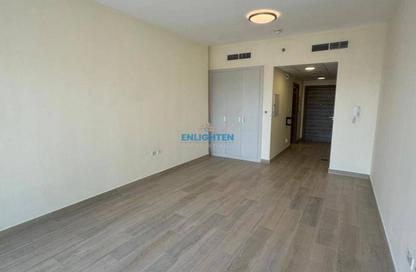 Apartment - Studio - 1 Bathroom for rent in Bloom Heights A - Bloom Heights - District 15 - Jumeirah Village Circle - Dubai