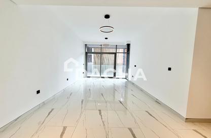 شقة - غرفة نوم - 2 حمامات للبيع في رويال ريجينسي - الخليج التجاري - دبي