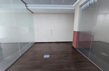 Office Space - Studio - 1 Bathroom for rent in Zalfa Building - Al Garhoud - Dubai