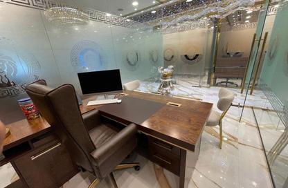 Office Space - Studio - 4 Bathrooms for rent in Damac Executive Heights - Barsha Heights (Tecom) - Dubai Office Space - Studio - 4 Bathrooms for rent in Damac Executive Heights - Barsha Heights (Tecom) - Dubai