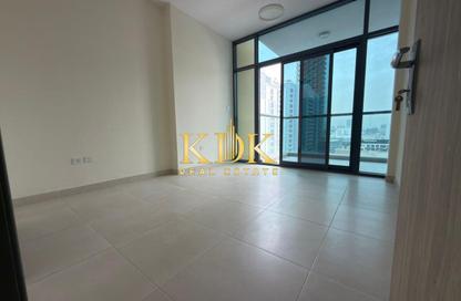 Apartment - 1 Bedroom - 2 Bathrooms for rent in Central Park Tower - District 12 - Jumeirah Village Circle - Dubai