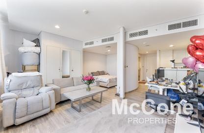Apartment - Studio - 1 Bathroom for sale in Sky Gardens - DIFC - Dubai
