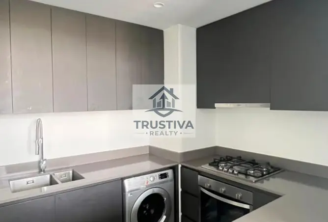 123845206 - Property Image 2