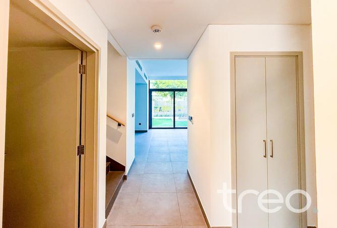 106390001 - Property Image 3