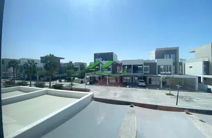 فيلا - 3 غرف نوم - 4 حمامات للايجار في بلوم جاردنز - شارع السلام - أبوظبي